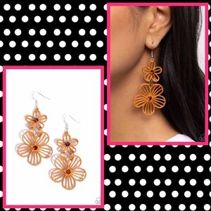 2/$10 Paparazzi Textured Tiers - Orange Earrings